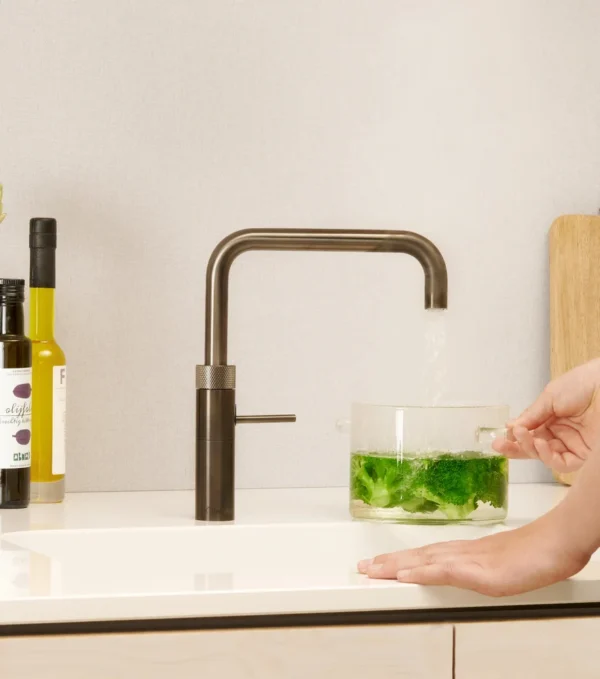 Quooker Hahn Fusion Square gunmetal